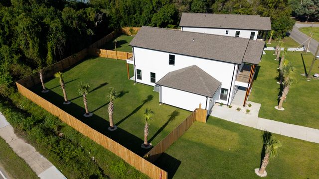 1936 Aichele Drive, North Charleston, SC 29406