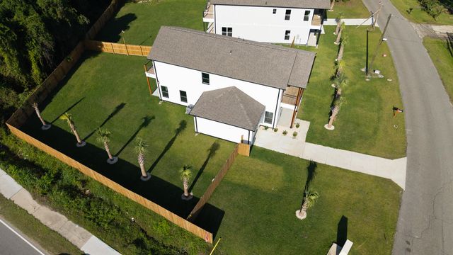 1936 Aichele Drive, North Charleston, SC 29406