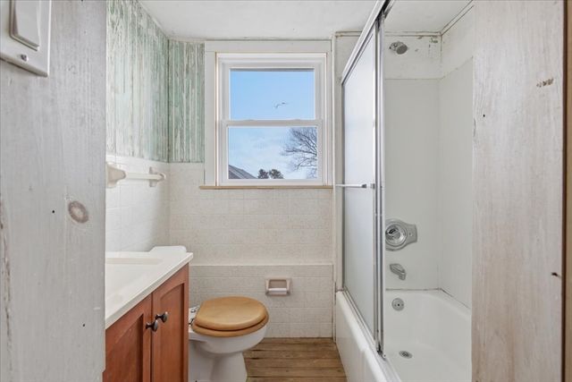 4-6 Columbus Ave, Yarmouth, MA 02673