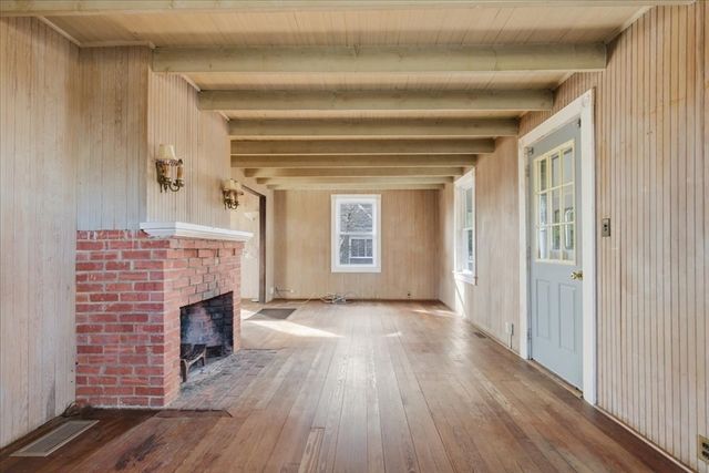 4-6 Columbus Ave, Yarmouth, MA 02673