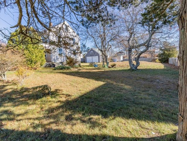 4-6 Columbus Ave, Yarmouth, MA 02673