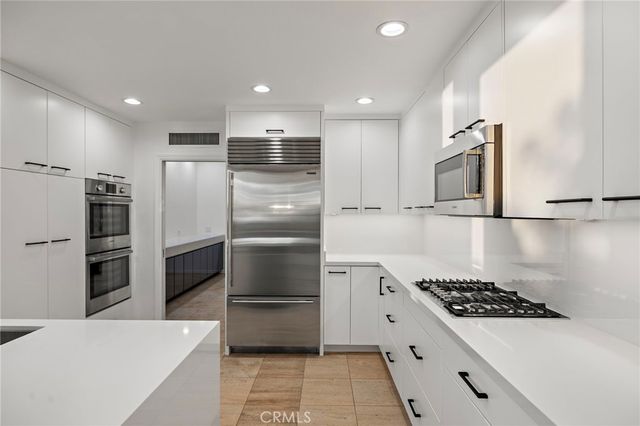 21 Montpellier, Newport Beach, CA 92660