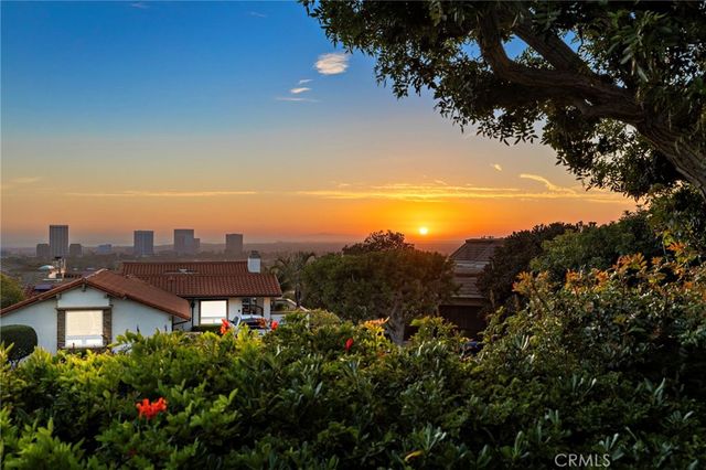 21 Montpellier, Newport Beach, CA 92660