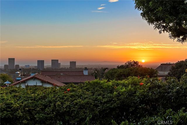 21 Montpellier, Newport Beach, CA 92660