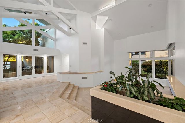 21 Montpellier, Newport Beach, CA 92660