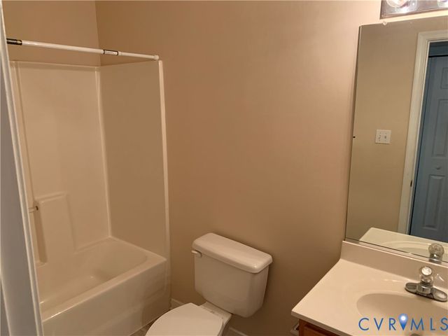 11832 Park Forest Way, Glen Allen, VA 23059