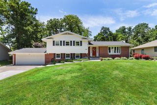 335 Frost DRIVE, Williams Bay, WI 53191