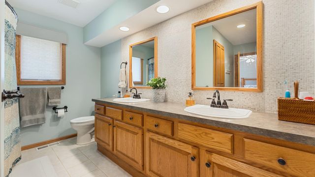 875 Louise Avenue SE, Cokato, MN 55321