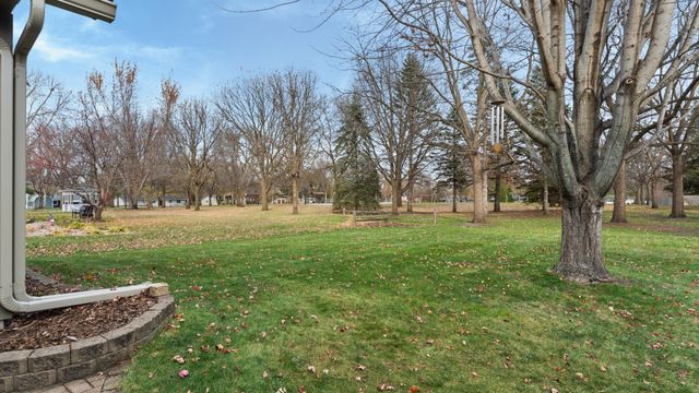 875 Louise Avenue SE, Cokato, MN 55321