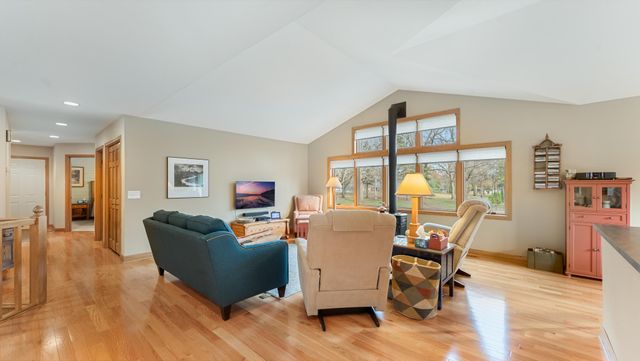 875 Louise Avenue SE, Cokato, MN 55321