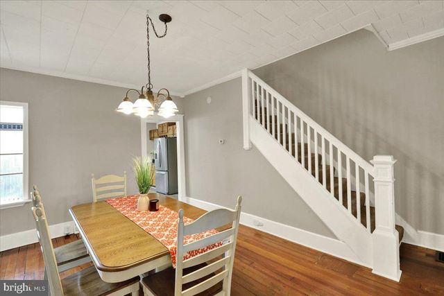 5 W 2ND AVE, Lititz, PA 17543