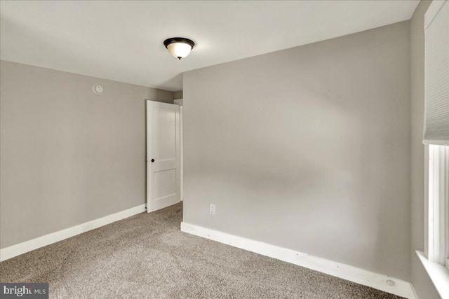 5 W 2ND AVE, Lititz, PA 17543