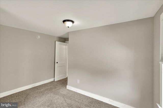 5 W 2ND AVE, Lititz, PA 17543