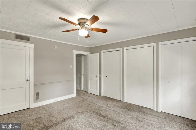 5 W 2ND AVE, Lititz, PA 17543