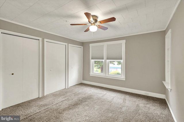 5 W 2ND AVE, Lititz, PA 17543