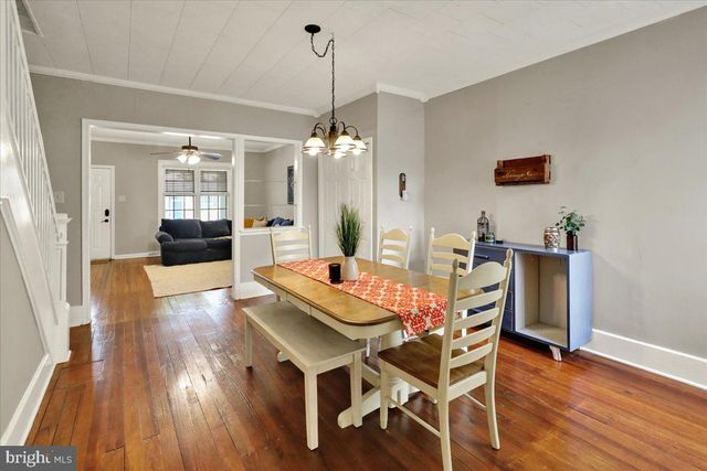 5 W 2ND AVE, Lititz, PA 17543