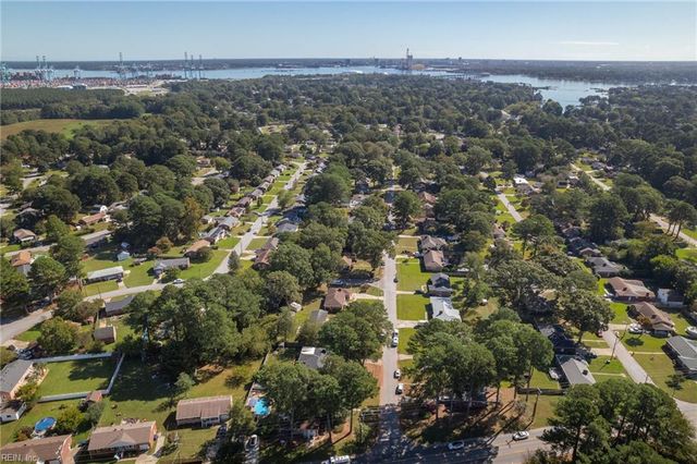 4959 Briarwood LN, Portsmouth, VA 23703