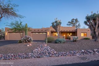3527 W Desert Tulip Court, Tucson, AZ 85745
