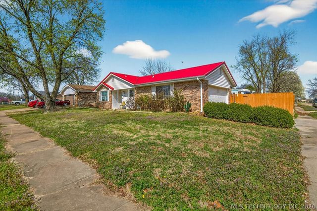709 Brentwood Road, Bartlesville, OK 74003