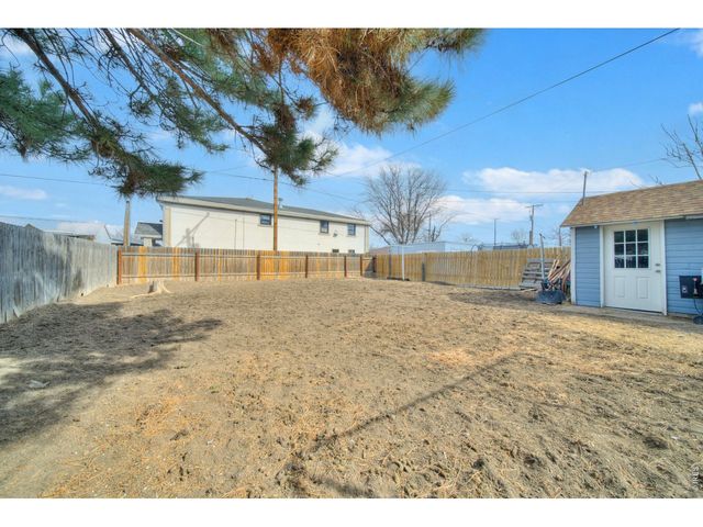 428 Douglas St, Sterling, CO 80751