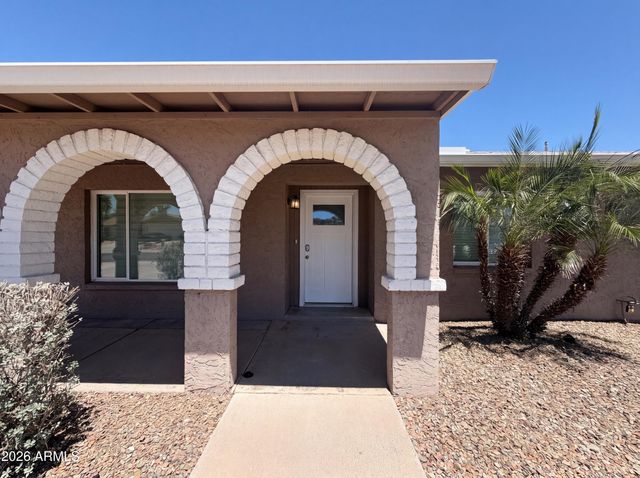 3028 E MARILYN Road, Phoenix, AZ 85032
