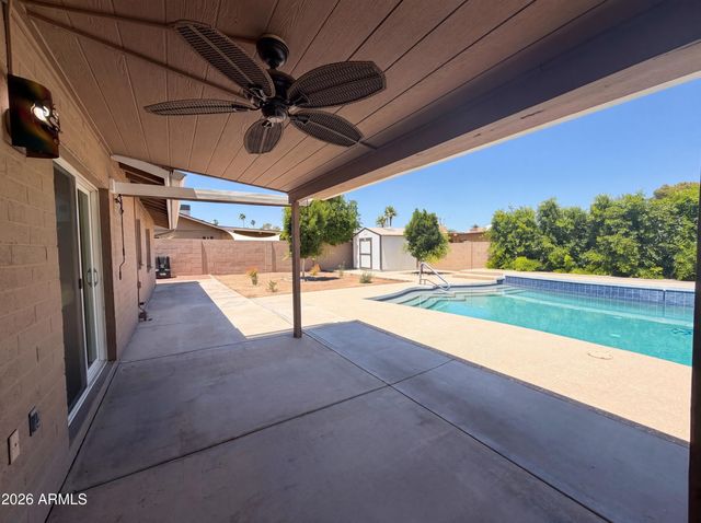 3028 E MARILYN Road, Phoenix, AZ 85032