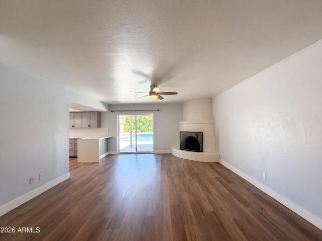 3028 E MARILYN Road, Phoenix, AZ 85032