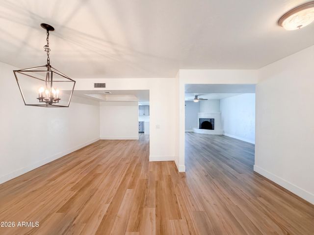 3028 E MARILYN Road, Phoenix, AZ 85032