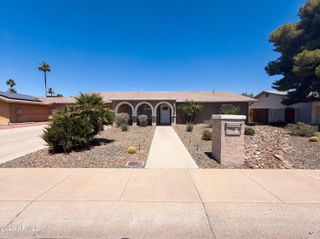 3028 E MARILYN Road, Phoenix, AZ 85032