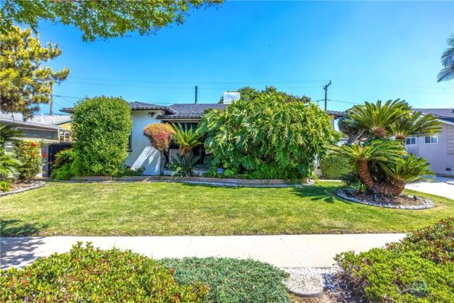 9232 Badminton Avenue, Whittier, CA 90605