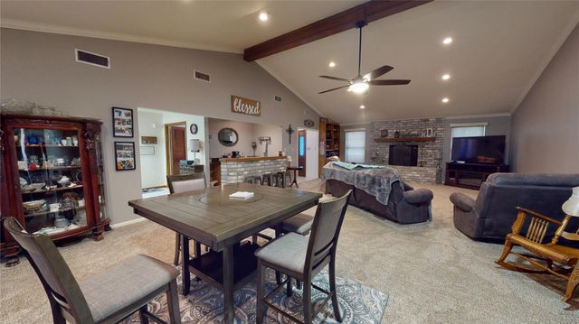 4 Shantilly Lane, Bay City, TX 77414