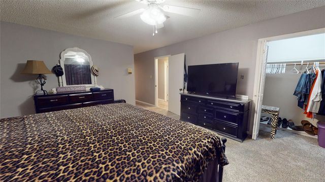4 Shantilly Lane, Bay City, TX 77414
