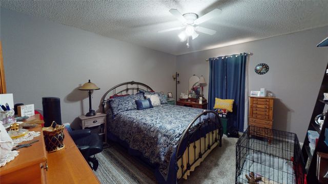 4 Shantilly Lane, Bay City, TX 77414