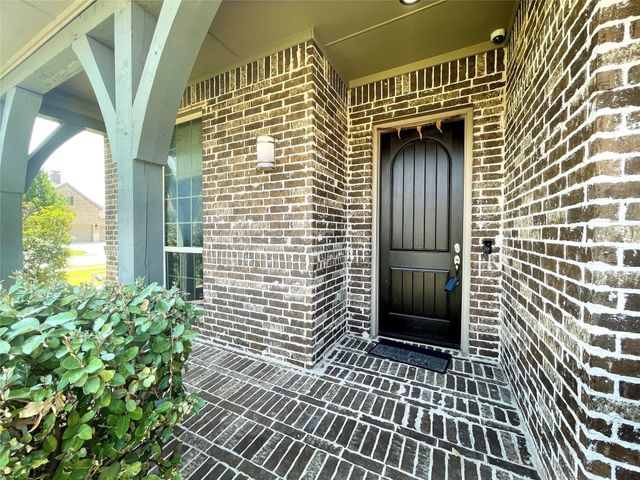 415 Sleepy Creek Drive, Frisco, TX 75036