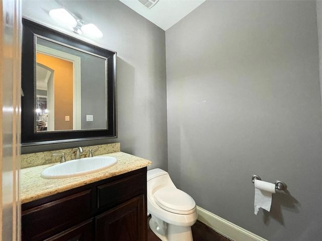 415 Sleepy Creek Drive, Frisco, TX 75036