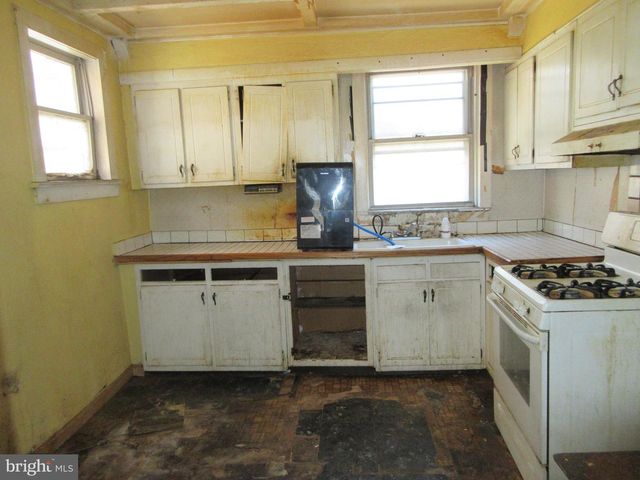 4223 NEILSON ST, Philadelphia, PA 19124