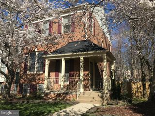 12165 ABBEY GLEN CT, Woodbridge, VA 22192