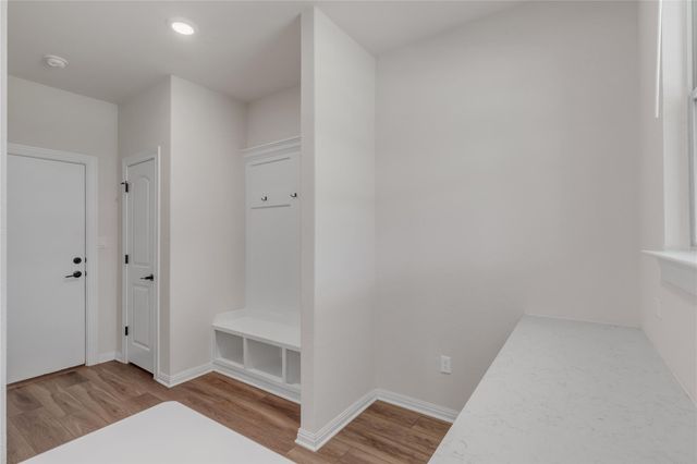 201 Bella Luna WAY, Liberty Hill, TX 78642