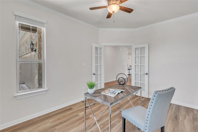 201 Bella Luna WAY, Liberty Hill, TX 78642