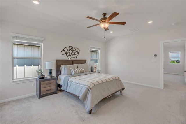 201 Bella Luna WAY, Liberty Hill, TX 78642
