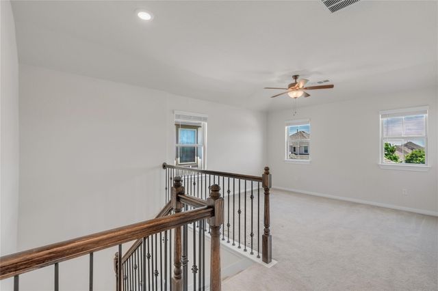 201 Bella Luna WAY, Liberty Hill, TX 78642