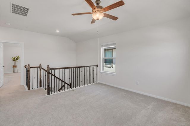 201 Bella Luna WAY, Liberty Hill, TX 78642