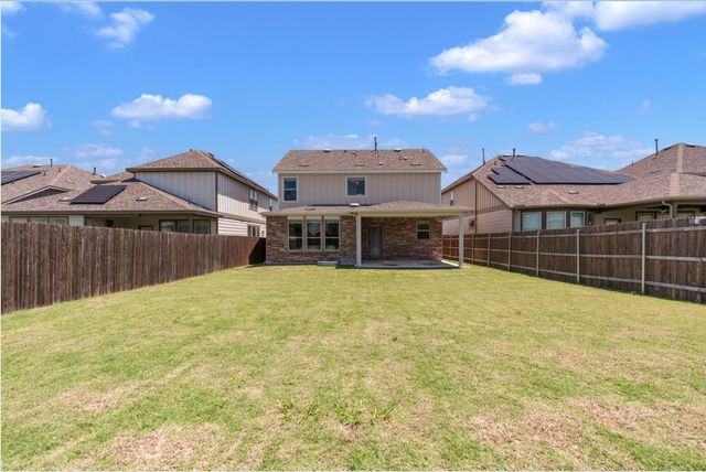 201 Bella Luna WAY, Liberty Hill, TX 78642