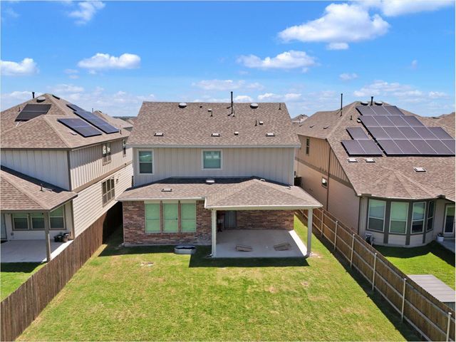 201 Bella Luna WAY, Liberty Hill, TX 78642