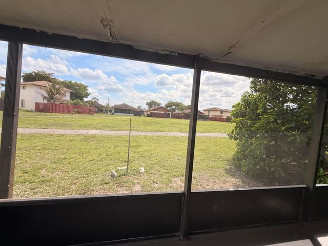 5330 Mendoza Street, West Palm Beach, FL 33415