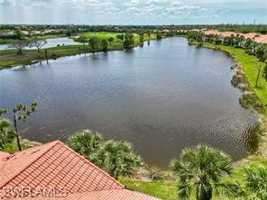16580 Crownsbury WAY 102, FORT MYERS, FL 33908 — photo 2