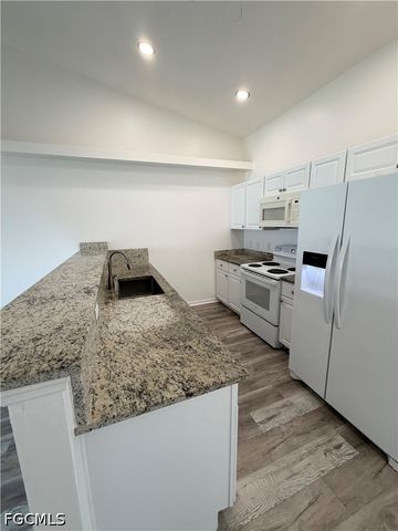 3231 Skyline BLVD 3231, Cape Coral, FL 33914