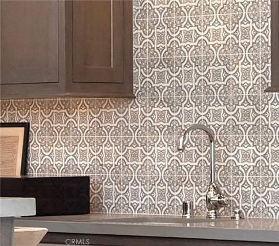 1324 E Balboa Boulevard, Newport Beach, CA 92661