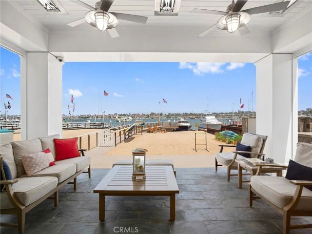 1324 E Balboa Boulevard, Newport Beach, CA 92661