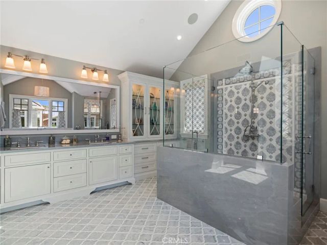 1324 E Balboa Boulevard, Newport Beach, CA 92661